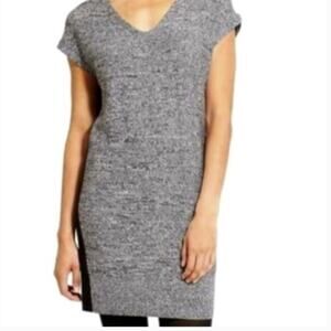 Athleta Thereafter Knit Dress Marled Gray Black Stripe Short Sleeve Size Small